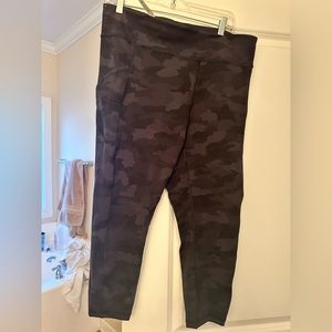 Lululemon invigorate leggings